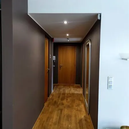 Apartment Enjoy Luxury And Convenience @best Area Of *