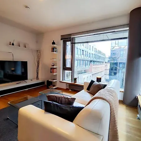 Enjoy Luxury And Convenience @best Area Of Apartment